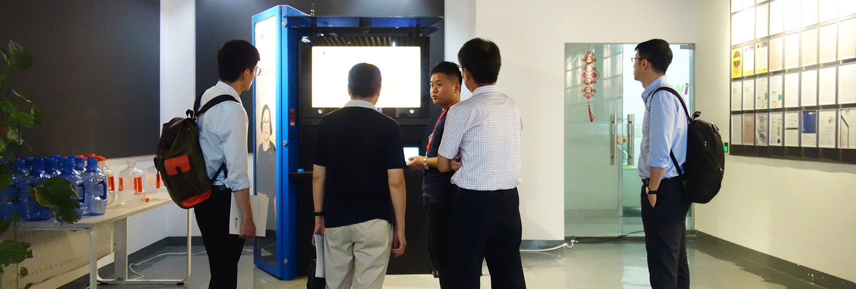 02-1718x580-3.jpg 02-1718x580-3.jpg